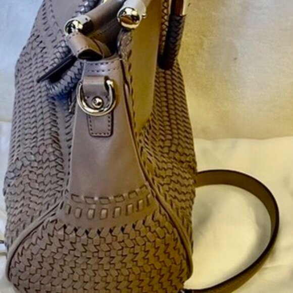 COACH MADISON CAROLINE DOWEL SATCHEL - Picture 5 of 7